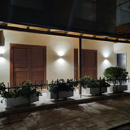Pietro Guesthouse 2 Tirana Zewnętrze zdjęcie